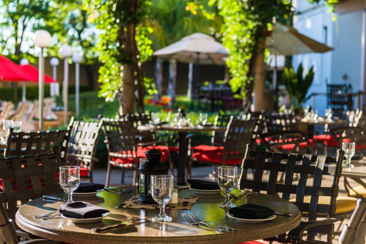 Outdoor Dining Formaggio Restaurant And Taverna